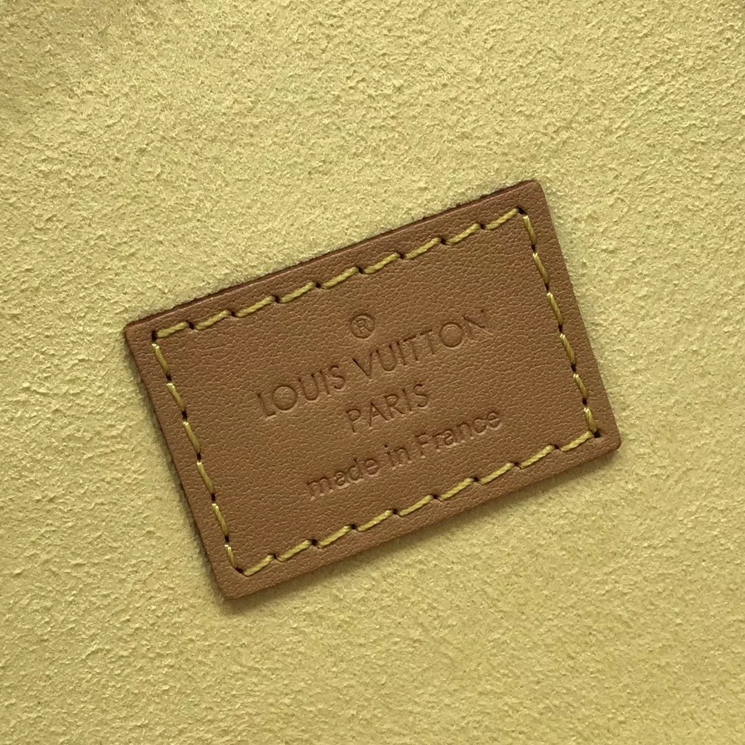Ava’s Mode - Best High-End Brands in One Place - AFFORDABLE LUXURY BAGS - 4017