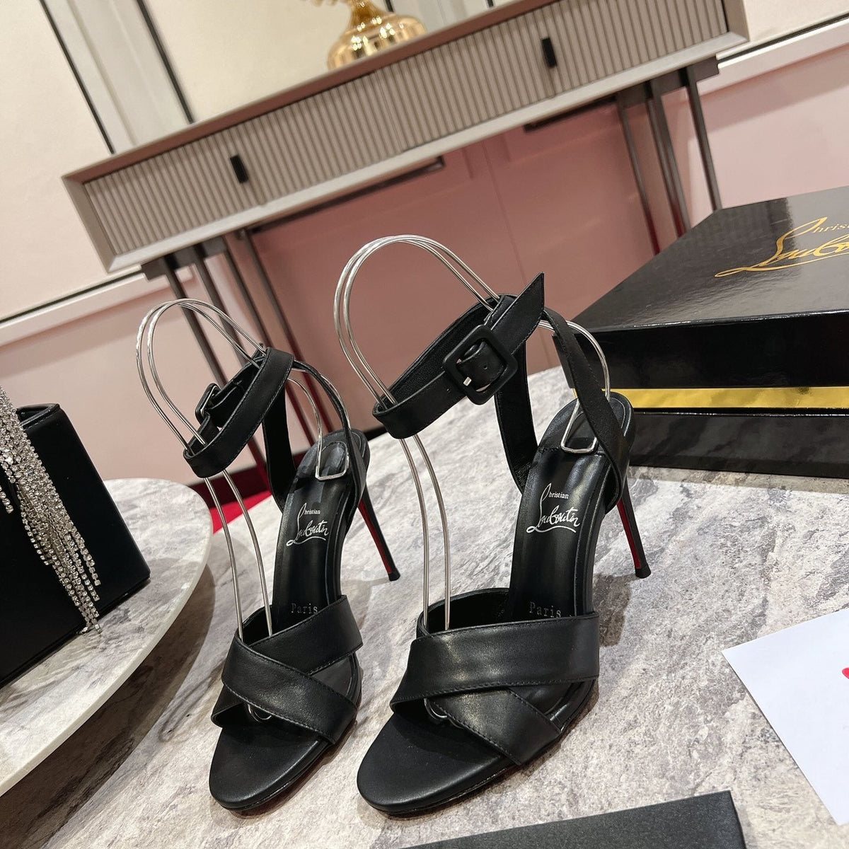 Ava’s Mode - Premium Luxury Goods and Accessories - AFFORDABLE LUXURY HEELS - 8082