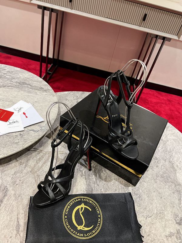 Ava’s Mode - High-Quality Designer Products for You - AFFORDABLE LUXURY HEELS - 8075