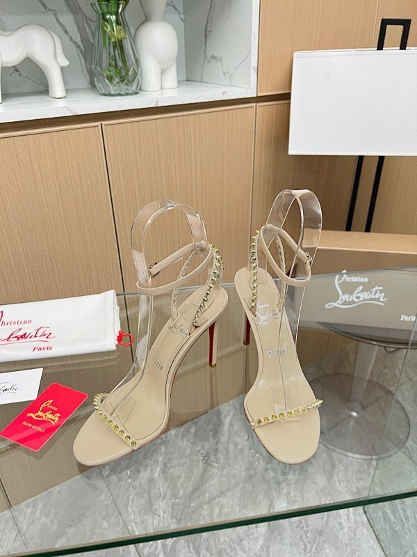 Ava’s Mode - Best High-End Brands in One Place - AFFORDABLE LUXURY HEELS - 8069
