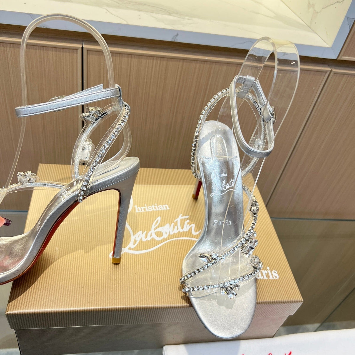 Ava’s Mode - Best High-End Brands in One Place - AFFORDABLE LUXURY HEELS - 8013