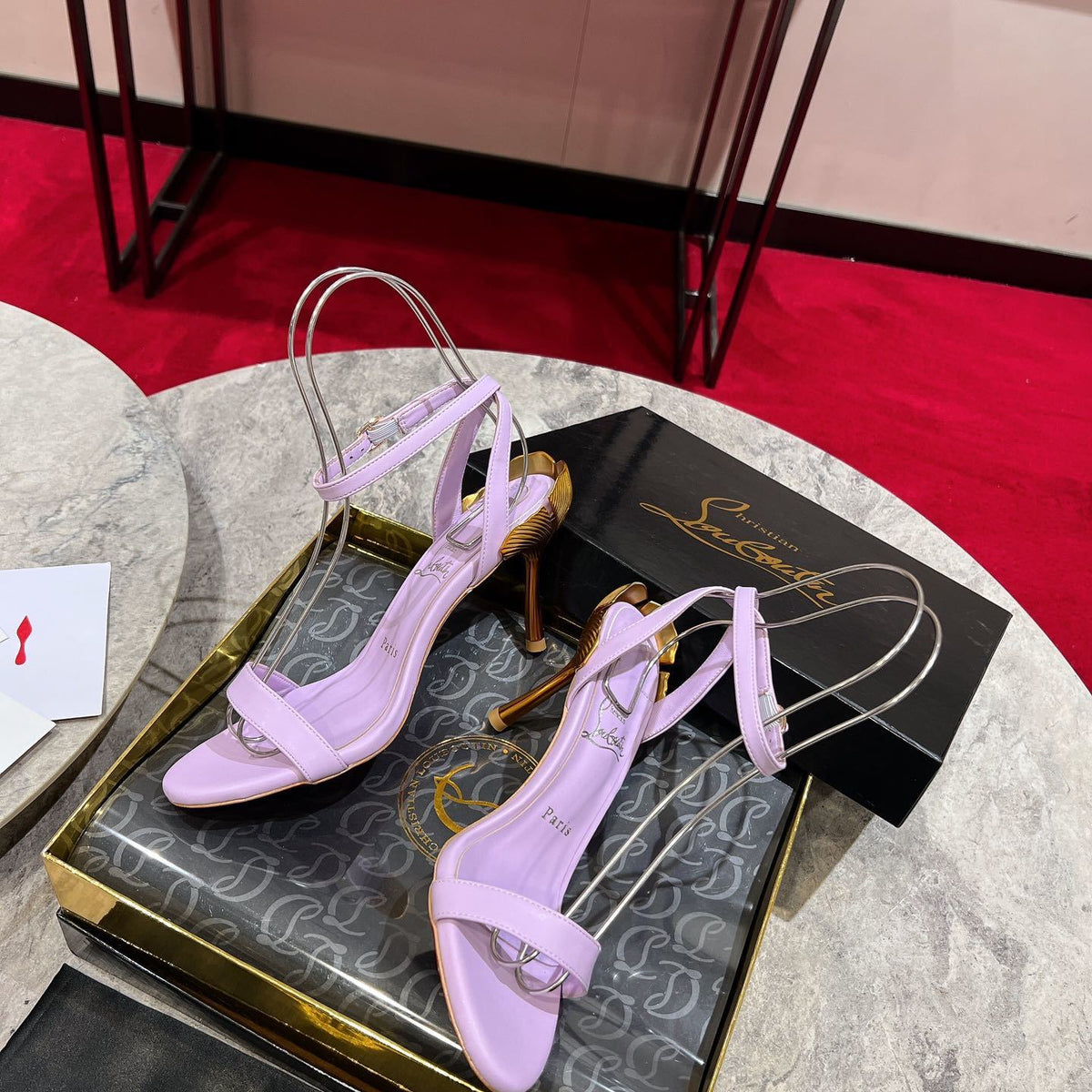 Ava’s Mode - High-Quality Designer Products for You - AFFORDABLE LUXURY HEELS - 8095