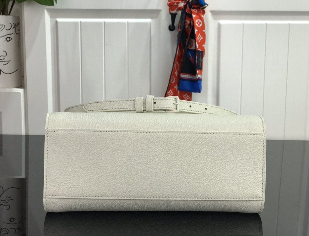 Ava’s Mode - High-Quality Designer Products for You - AFFORDABLE LUXURY BAGS - 4295