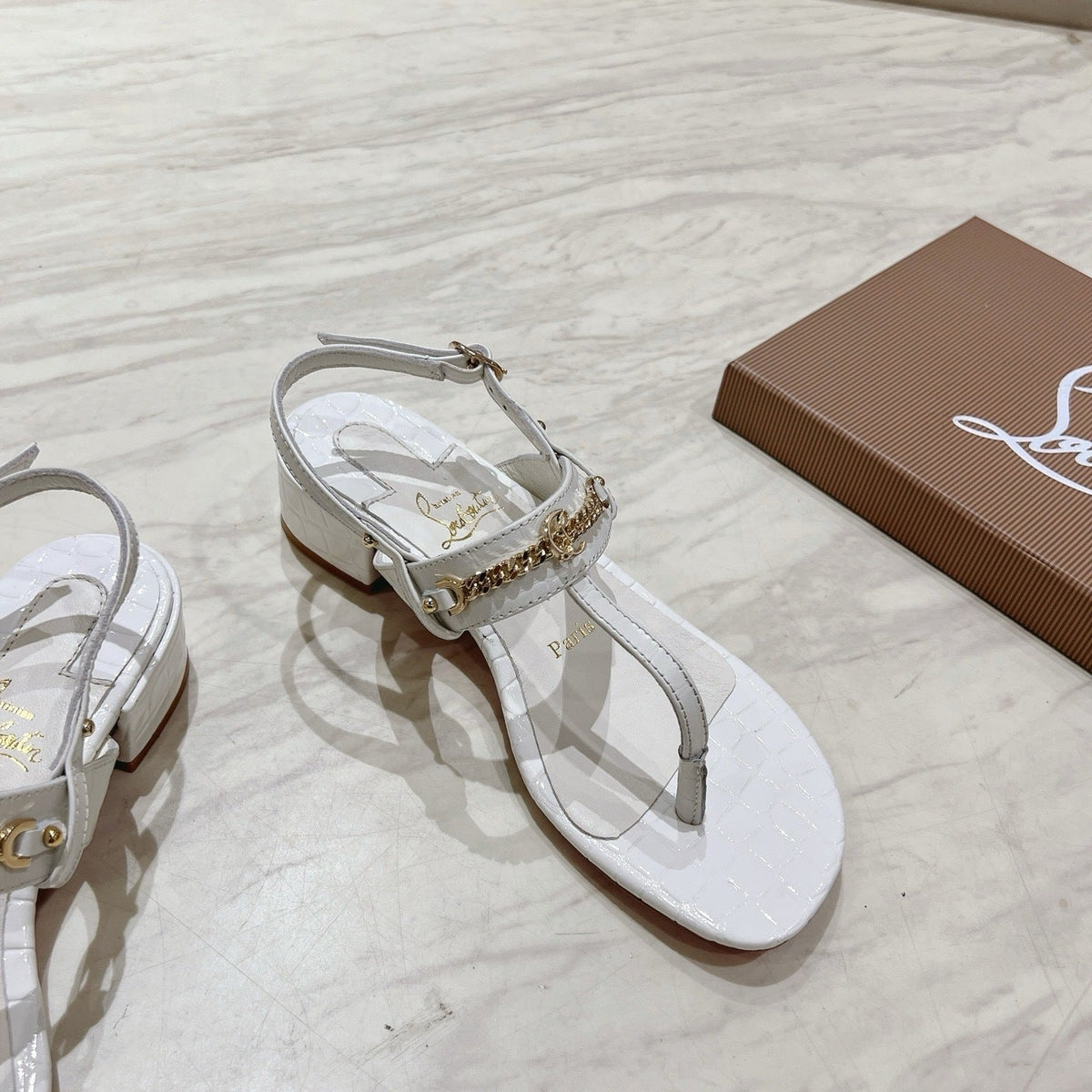 Ava’s Mode - Best High-End Brands in One Place - AFFORDABLE LUXURY HEELS - 8237