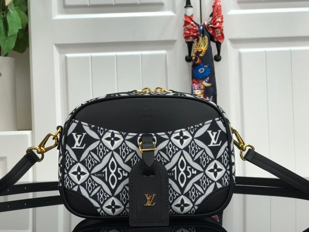 Ava’s Mode - Premium Luxury Goods and Accessories - AFFORDABLE LUXURY BAGS - 4370