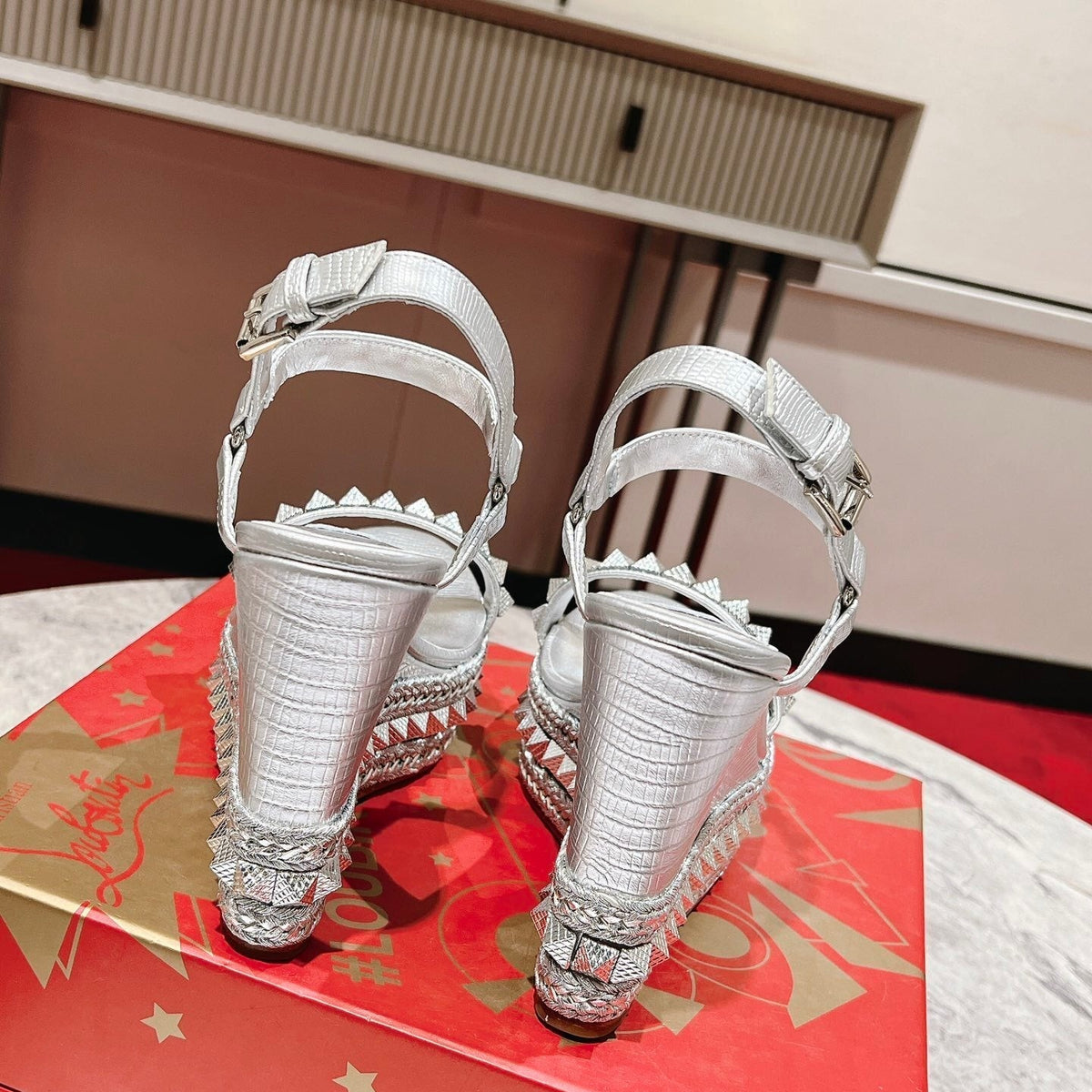 Ava’s Mode - Premium Luxury Goods and Accessories - AFFORDABLE LUXURY HEELS - 8078
