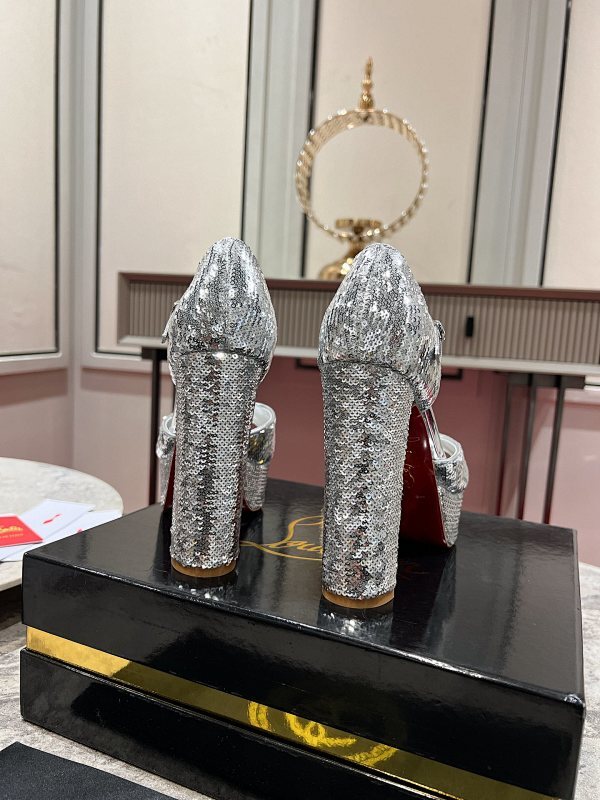 Ava’s Mode - High-Quality Designer Products for You - AFFORDABLE LUXURY HEELS - 8235