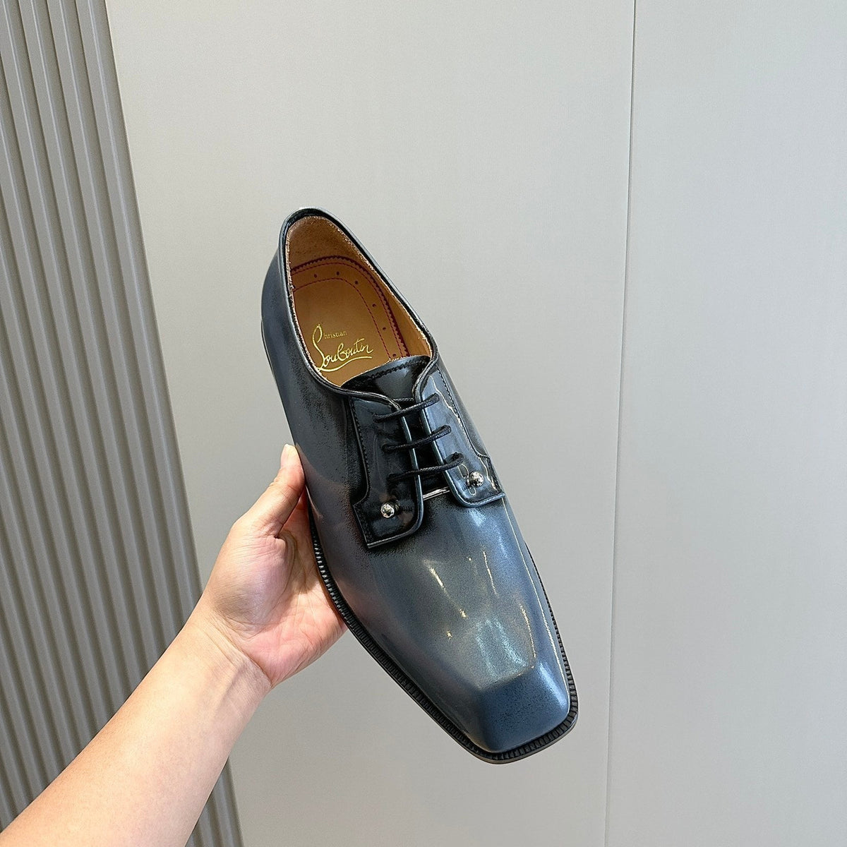Ava’s Mode - Best High-End Brands in One Place - AFFORDABLE LUXURY HEELS - 8041