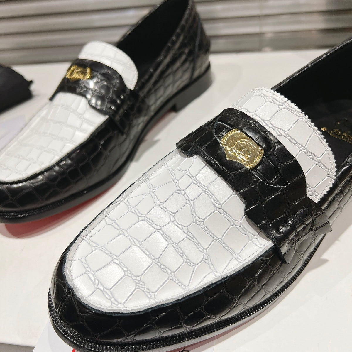 Ava’s Mode - Best High-End Brands in One Place - AFFORDABLE LUXURY HEELS - 8249