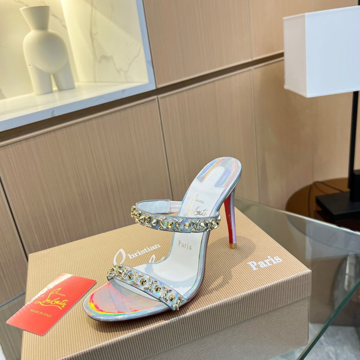Ava’s Mode - High-Quality Designer Products for You - AFFORDABLE LUXURY HEELS - 8007