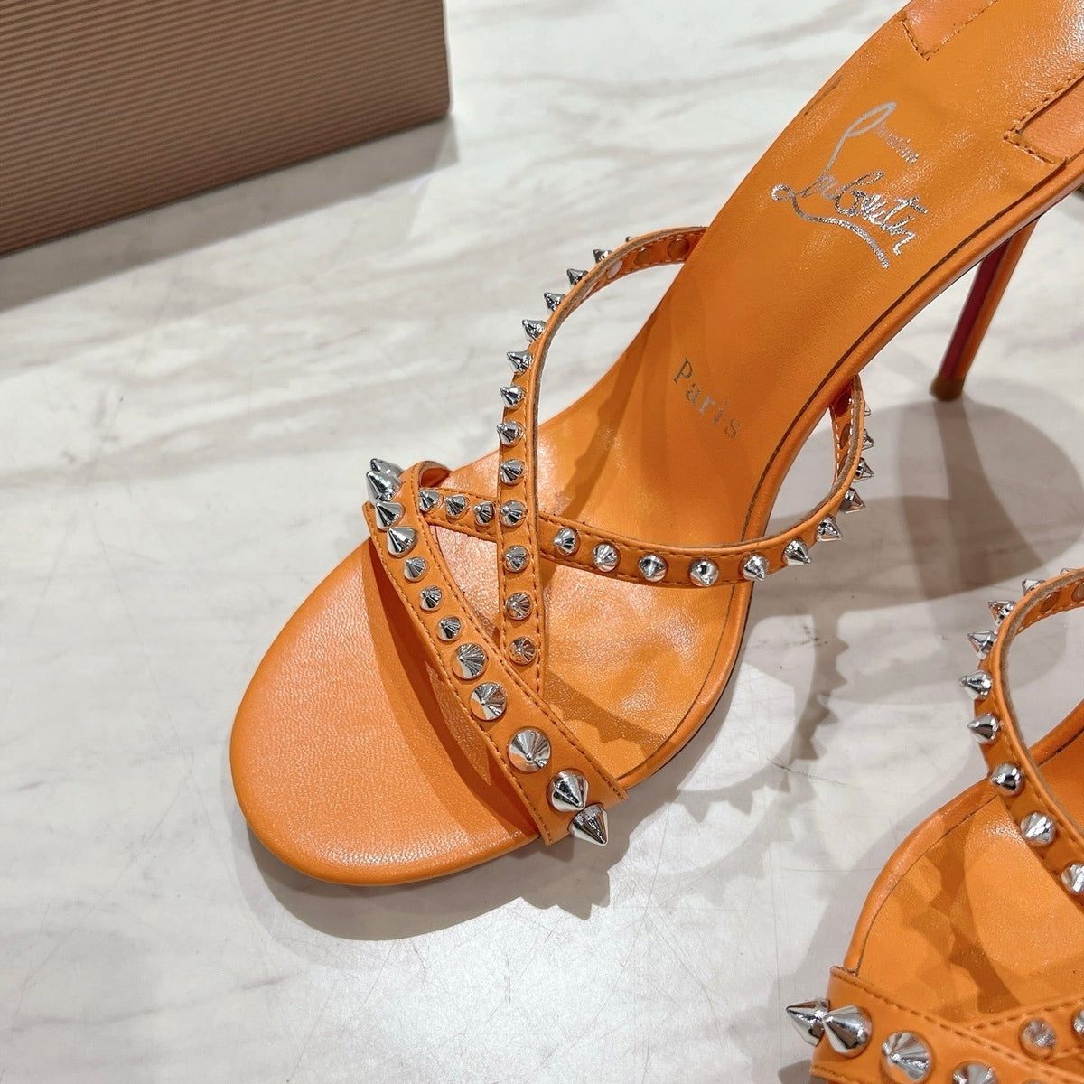 Ava’s Mode - High-Quality Designer Products for You - AFFORDABLE LUXURY HEELS - 8291