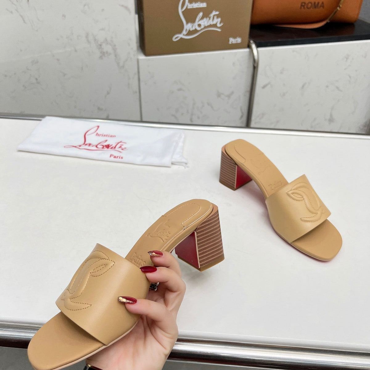 Ava’s Mode - Best High-End Brands in One Place - AFFORDABLE LUXURY HEELS - 8061