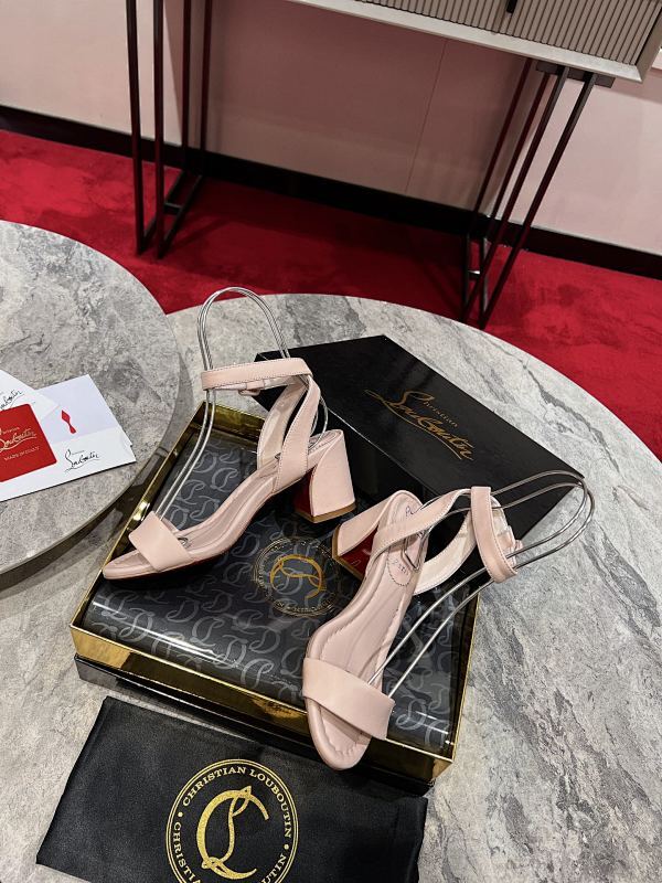Ava’s Mode - High-Quality Designer Products for You - AFFORDABLE LUXURY HEELS - 8103