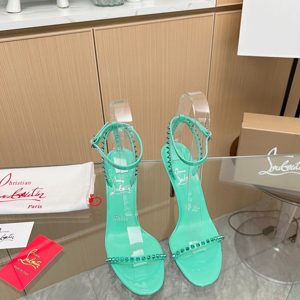 Ava’s Mode - Best High-End Brands in One Place - AFFORDABLE LUXURY HEELS - 8081