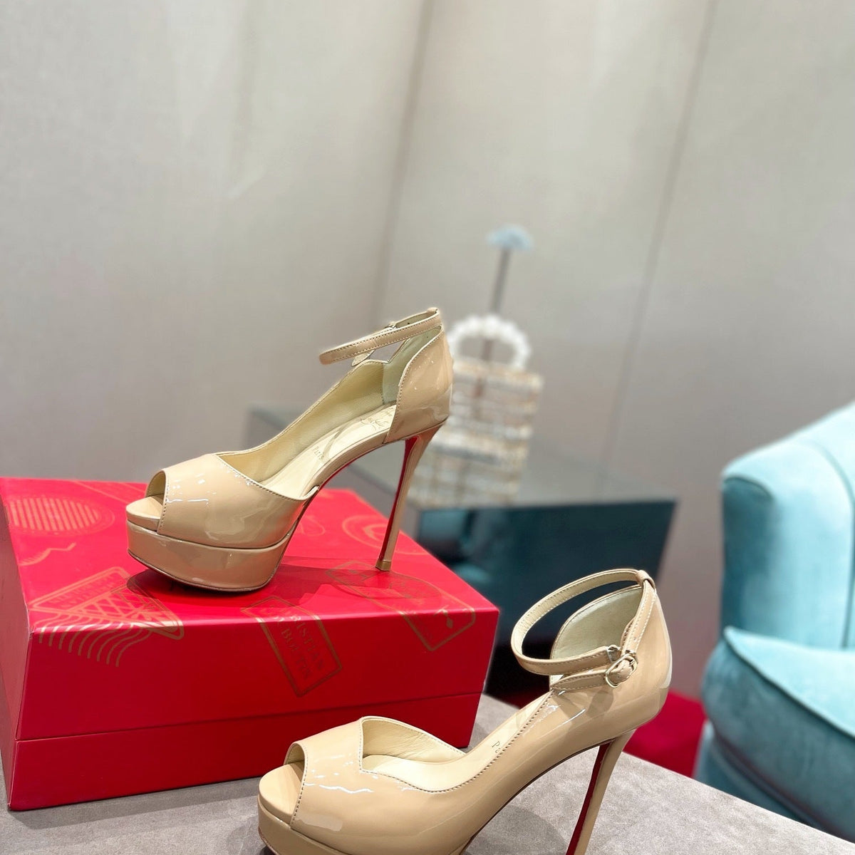 Ava’s Mode - Premium Luxury Goods and Accessories - AFFORDABLE LUXURY HEELS - 7970