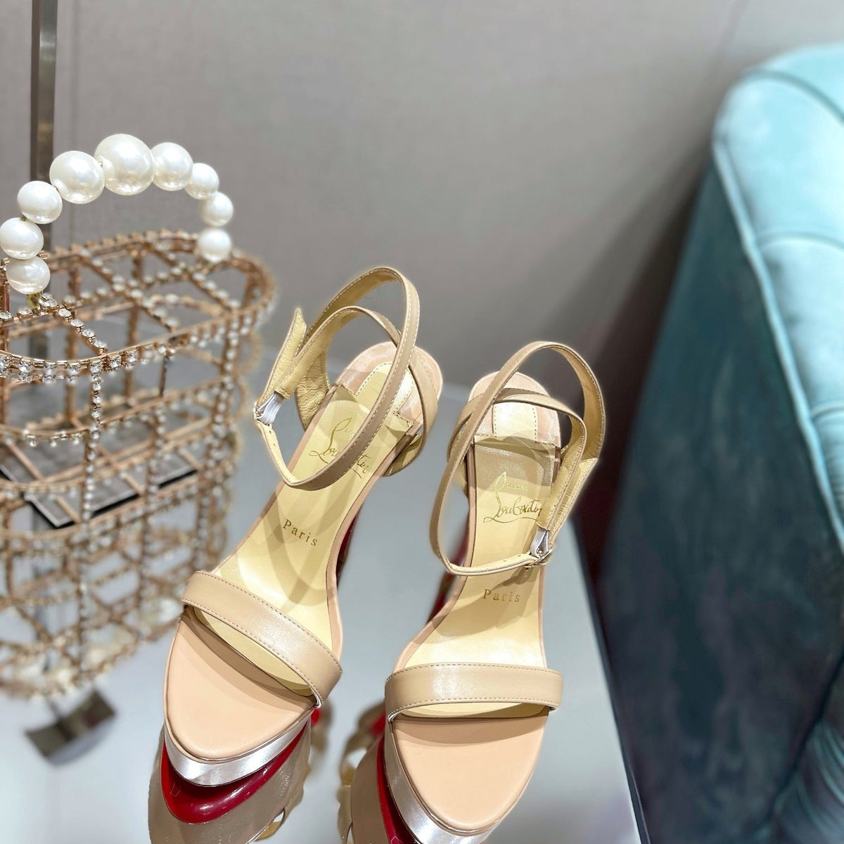 Ava’s Mode - High-Quality Designer Products for You - AFFORDABLE LUXURY HEELS - 7959