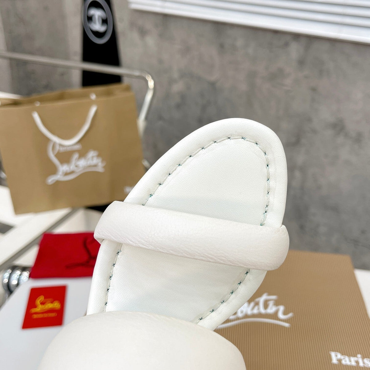 Ava’s Mode - Premium Luxury Goods and Accessories - AFFORDABLE LUXURY HEELS - 7994