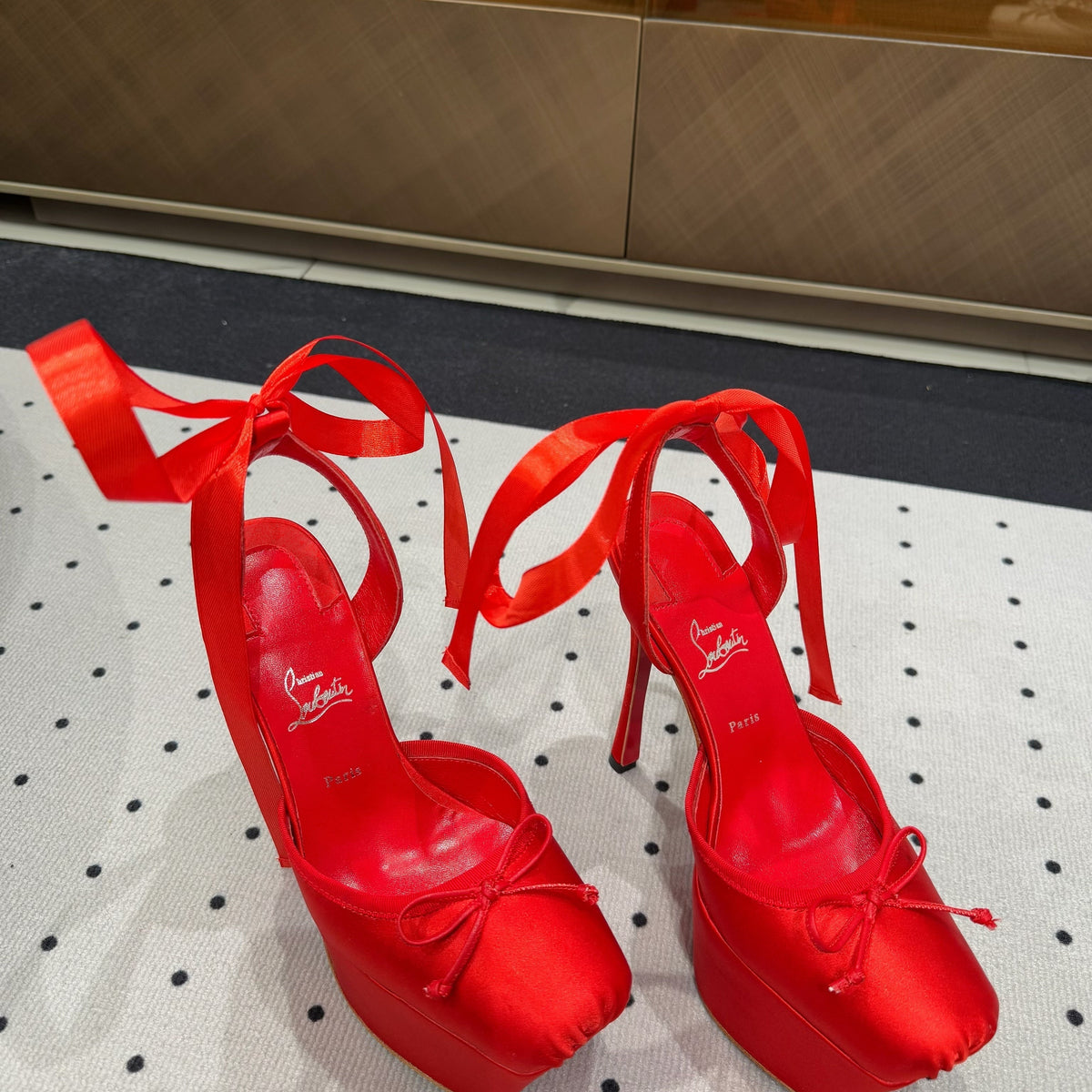 Ava’s Mode - Premium Luxury Goods and Accessories - AFFORDABLE LUXURY HEELS - 8222