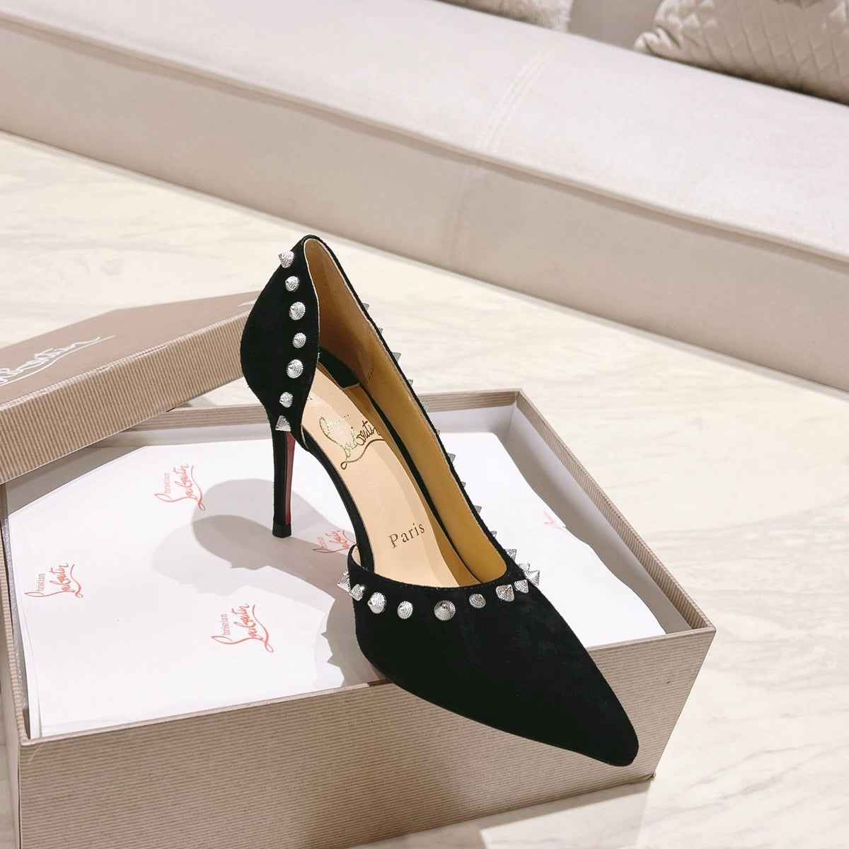 Ava’s Mode - High-Quality Designer Products for You - AFFORDABLE LUXURY HEELS - 8211