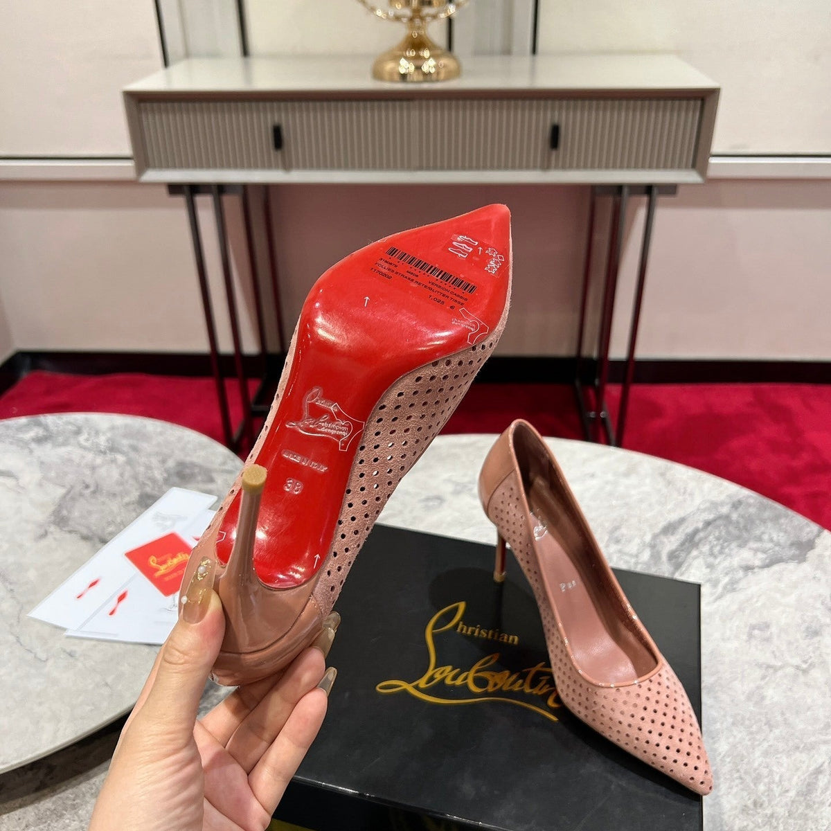 Ava’s Mode - Best High-End Brands in One Place - AFFORDABLE LUXURY HEELS - 8093