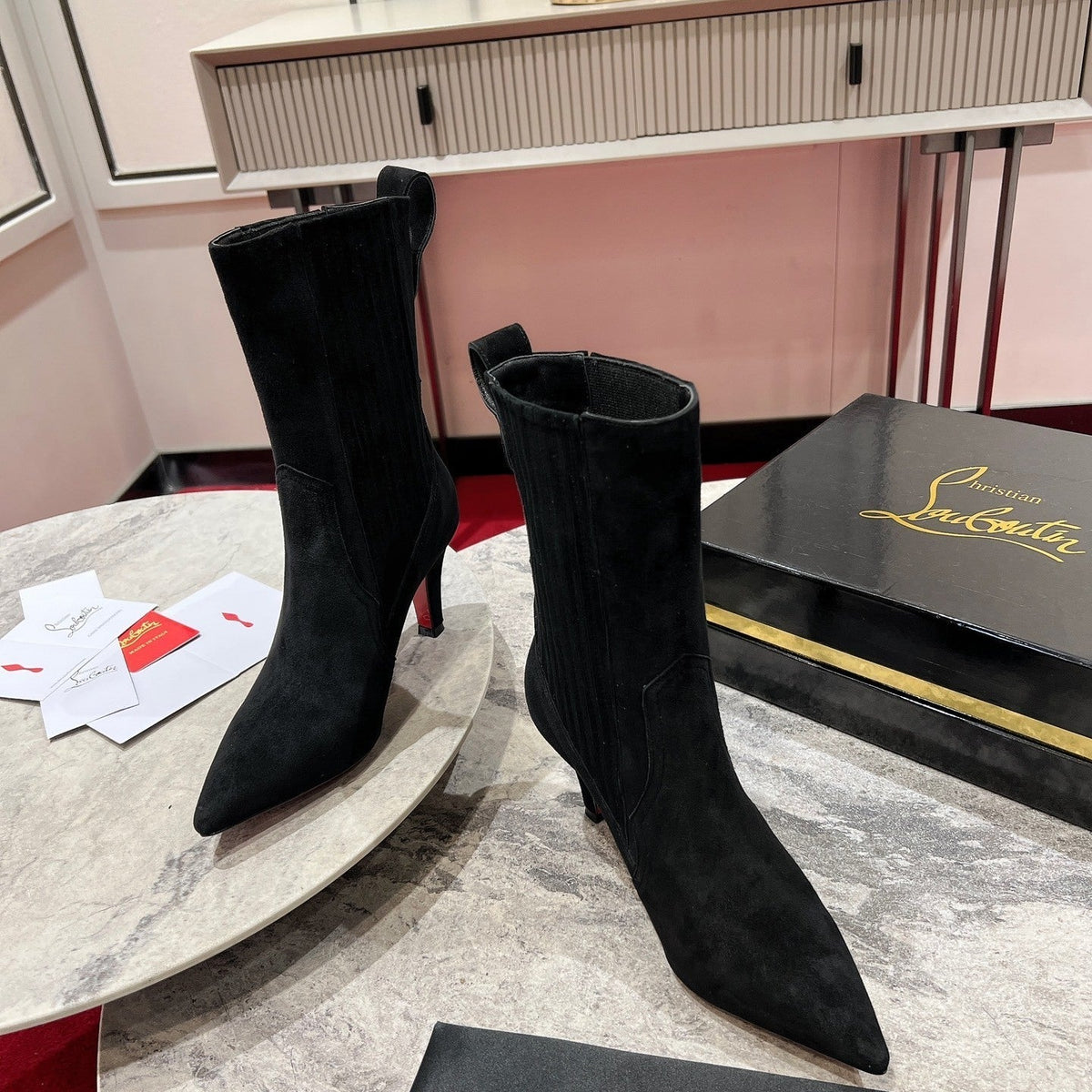 Ava’s Mode - Best High-End Brands in One Place - AFFORDABLE LUXURY HEELS - 8169