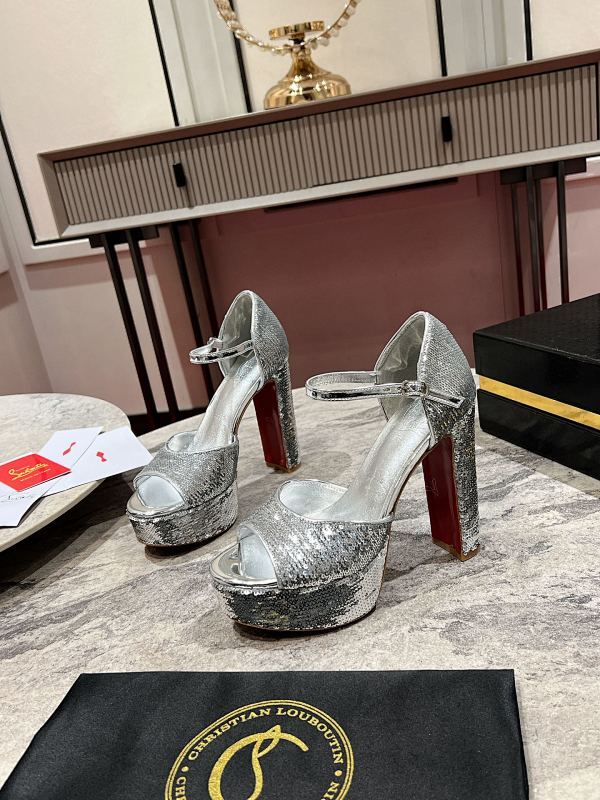 Ava’s Mode - High-Quality Designer Products for You - AFFORDABLE LUXURY HEELS - 8235