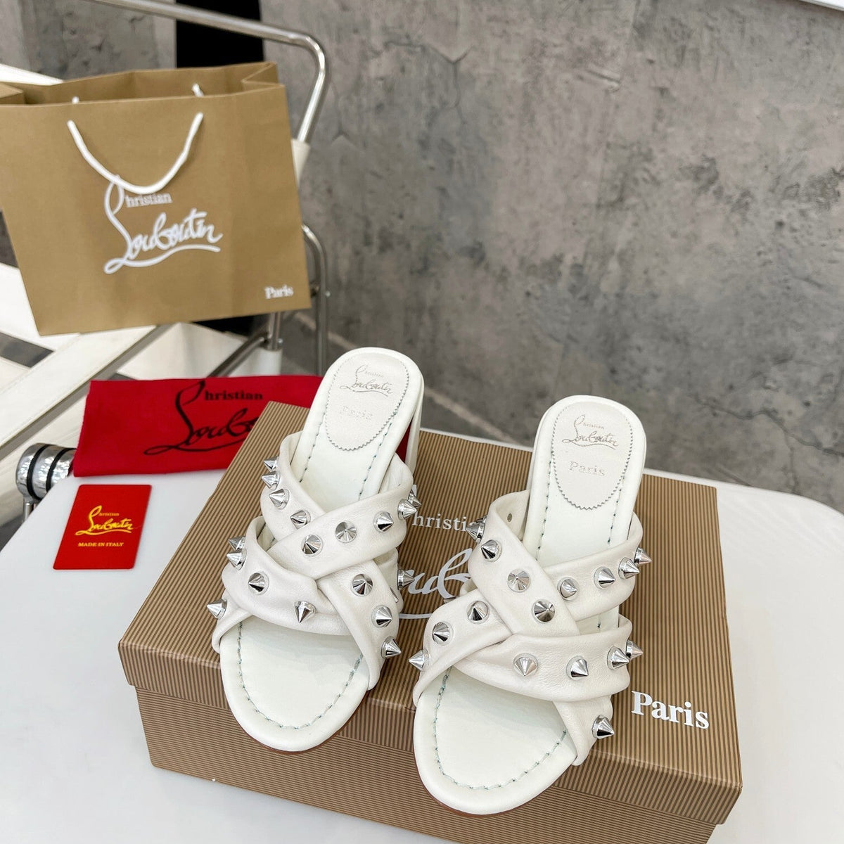 Ava’s Mode - Premium Luxury Goods and Accessories - AFFORDABLE LUXURY HEELS - 7998