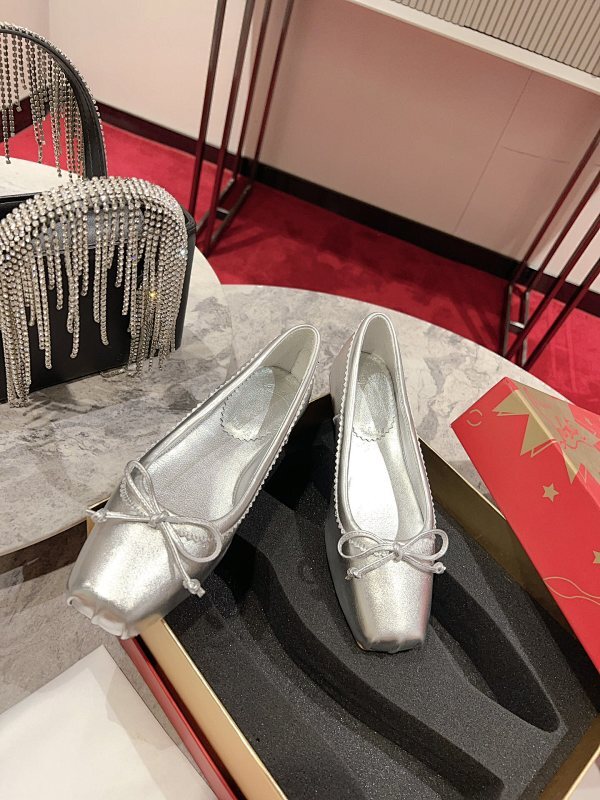 Ava’s Mode - Best High-End Brands in One Place - AFFORDABLE LUXURY HEELS - 8233