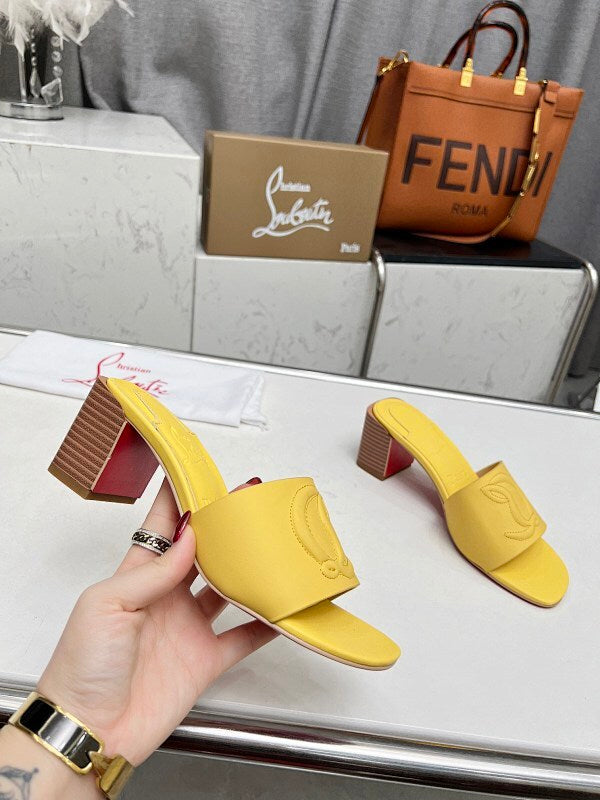 Ava’s Mode - High-Quality Designer Products for You - AFFORDABLE LUXURY HEELS - 8055