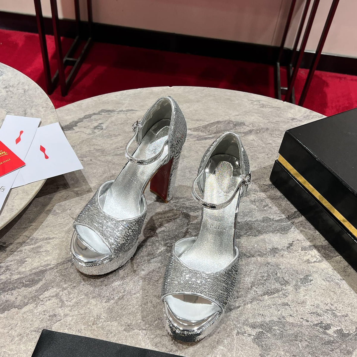 Ava’s Mode - High-Quality Designer Products for You - AFFORDABLE LUXURY HEELS - 8235