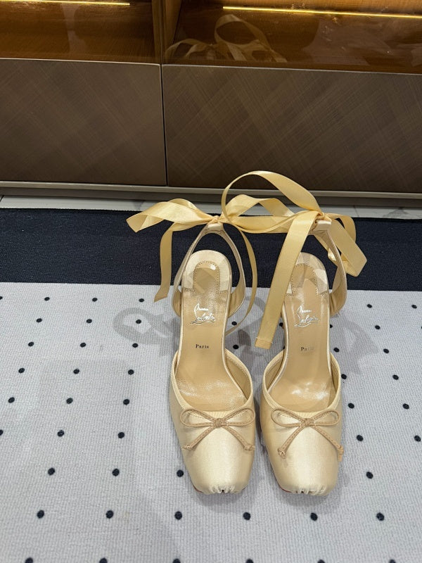 Ava’s Mode - Premium Luxury Goods and Accessories - AFFORDABLE LUXURY HEELS - 8214