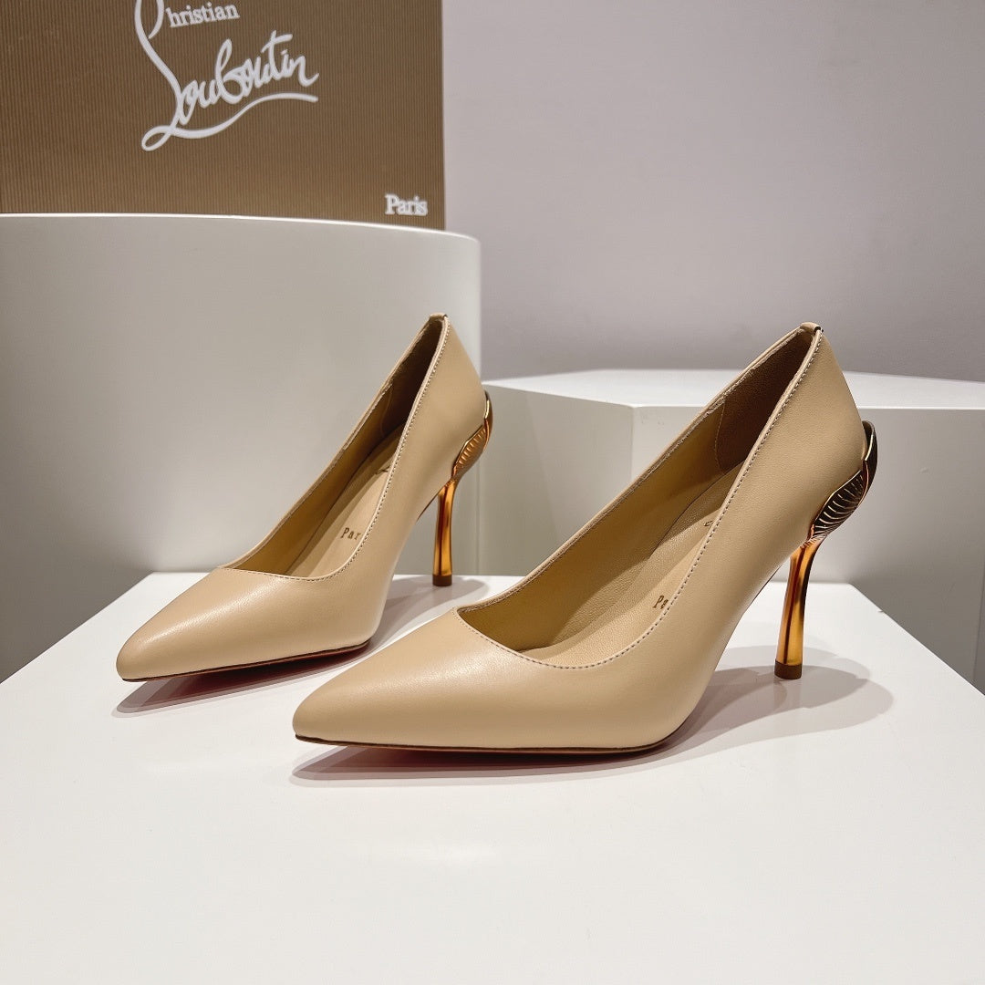 Ava’s Mode - High-Quality Designer Products for You - AFFORDABLE LUXURY HEELS - 8031