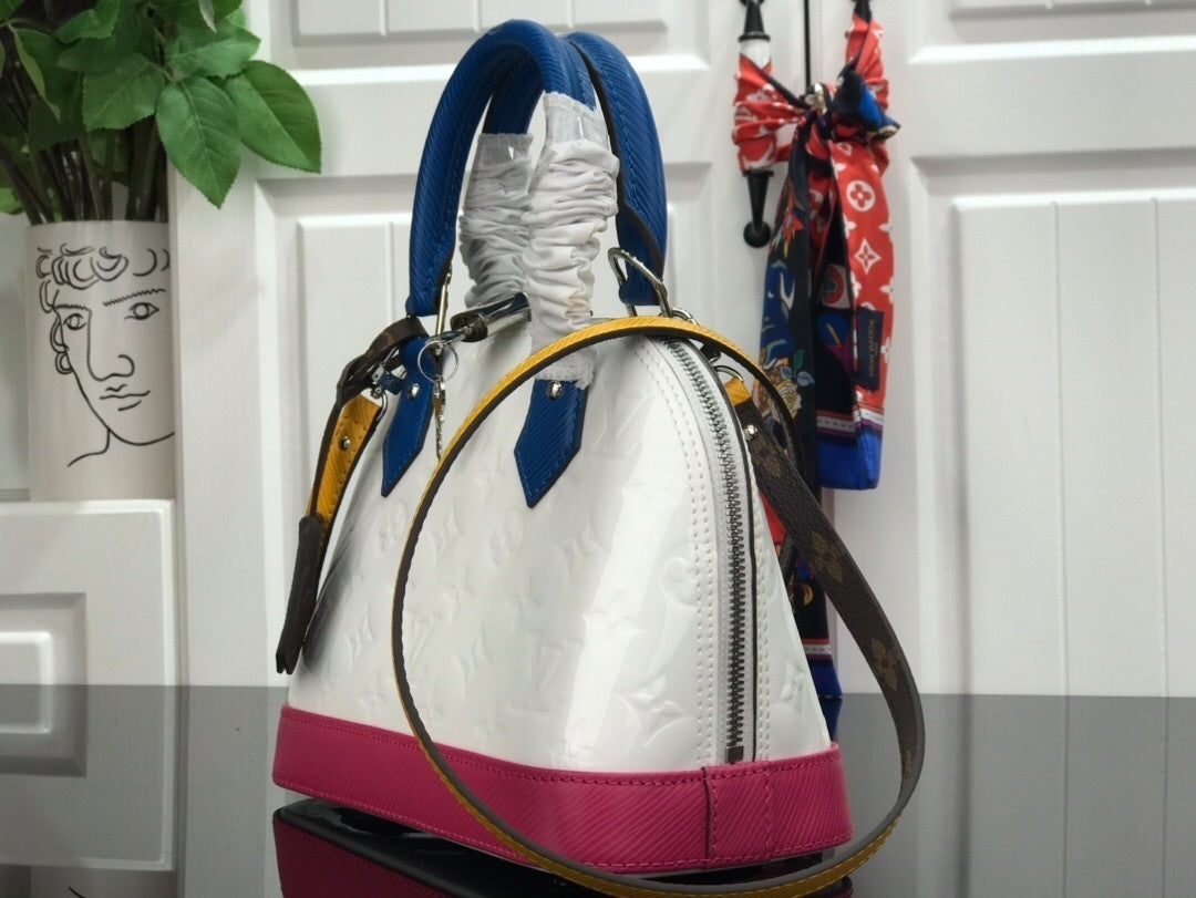 Ava’s Mode - Premium Luxury Goods and Accessories - AFFORDABLE LUXURY BAGS - 4278