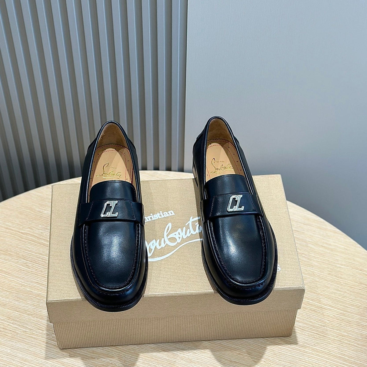 Ava’s Mode - Best High-End Brands in One Place - AFFORDABLE LUXURY HEELS - 8045