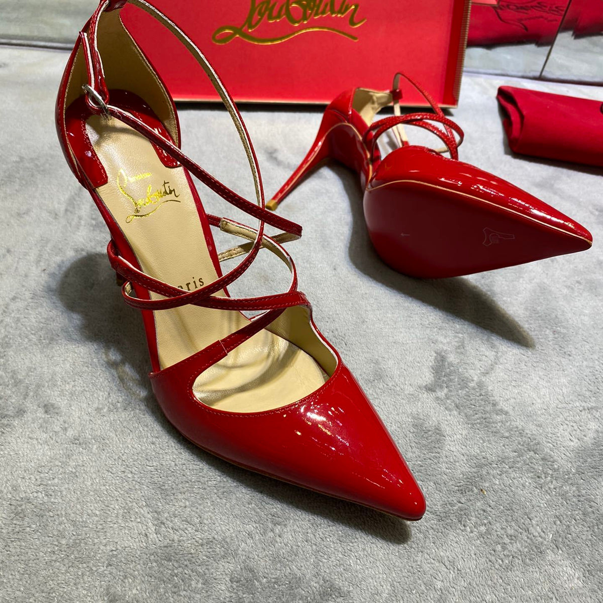 Ava’s Mode - High-Quality Designer Products for You - AFFORDABLE LUXURY HEELS - 7951