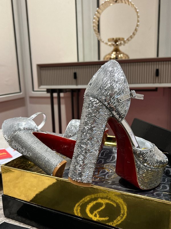 Ava’s Mode - High-Quality Designer Products for You - AFFORDABLE LUXURY HEELS - 8235