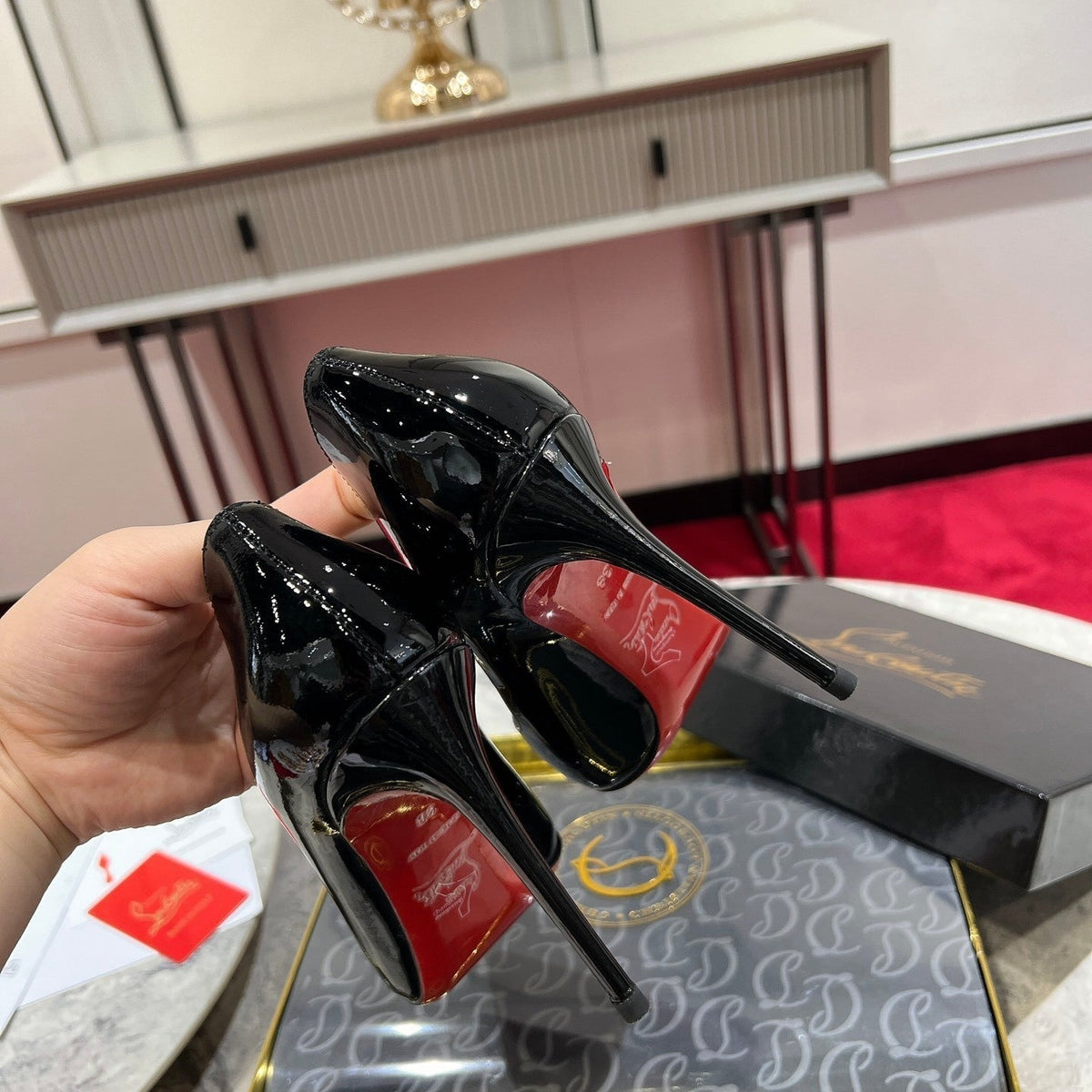 Ava’s Mode - Best High-End Brands in One Place - AFFORDABLE LUXURY HEELS - 8197