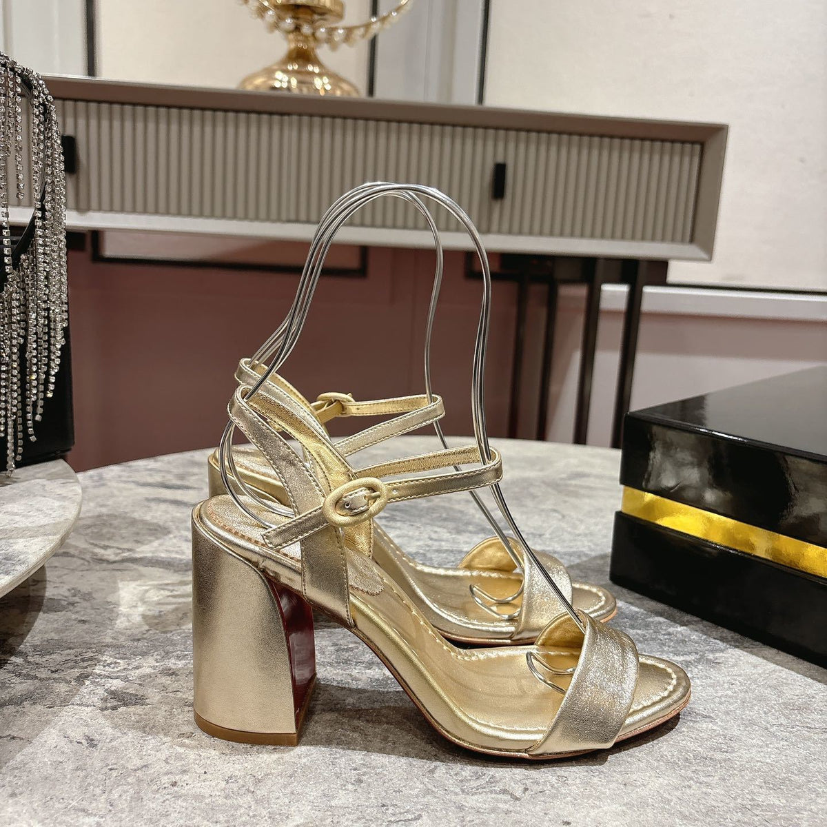 Ava’s Mode - Premium Luxury Goods and Accessories - AFFORDABLE LUXURY HEELS - 8302