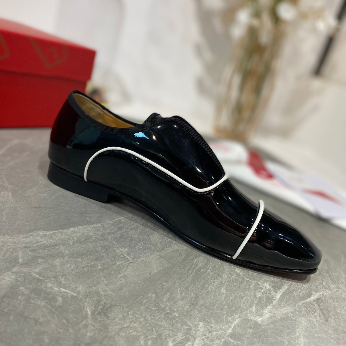 Ava’s Mode - High-Quality Designer Products for You - AFFORDABLE LUXURY HEELS - 8251