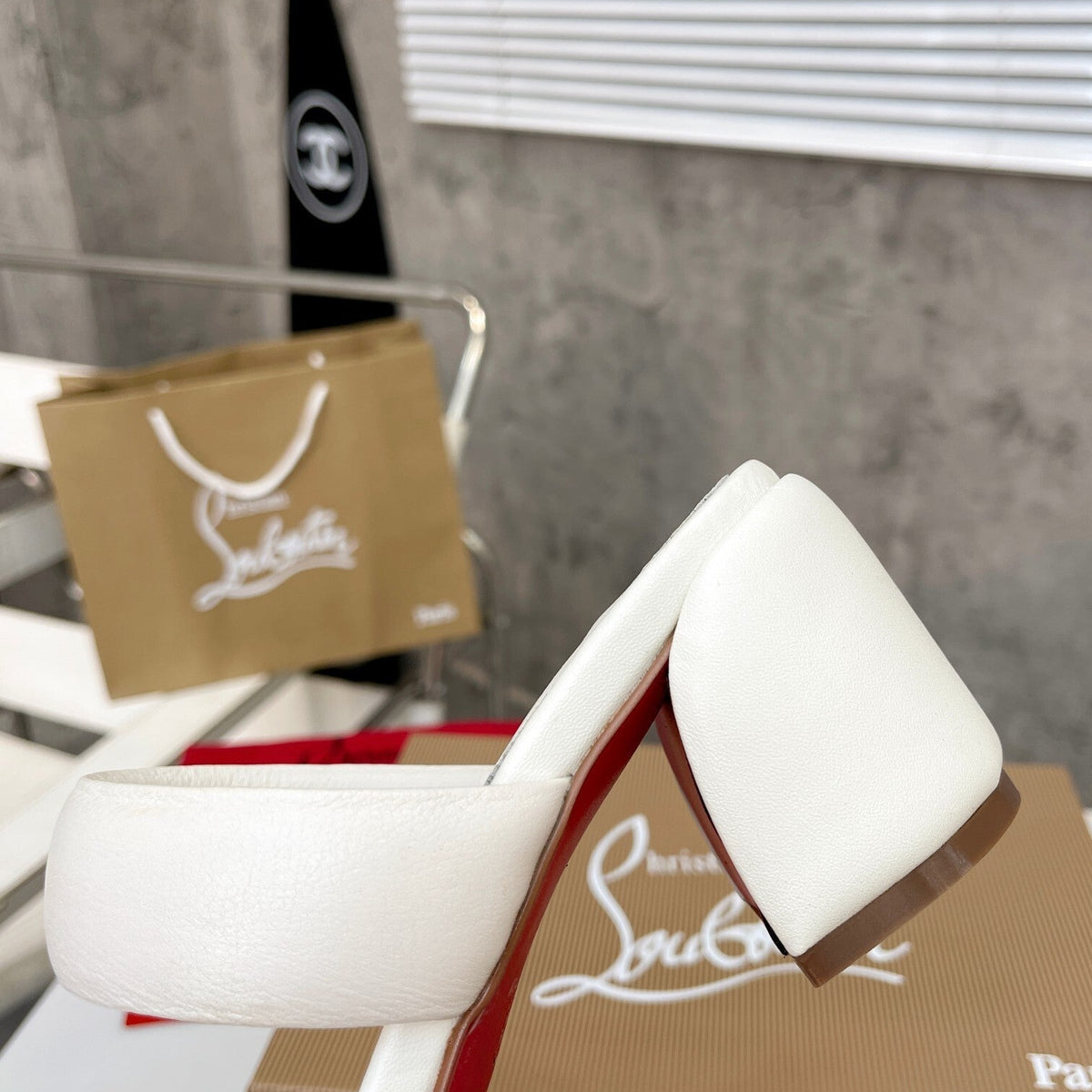 Ava’s Mode - Premium Luxury Goods and Accessories - AFFORDABLE LUXURY HEELS - 7994