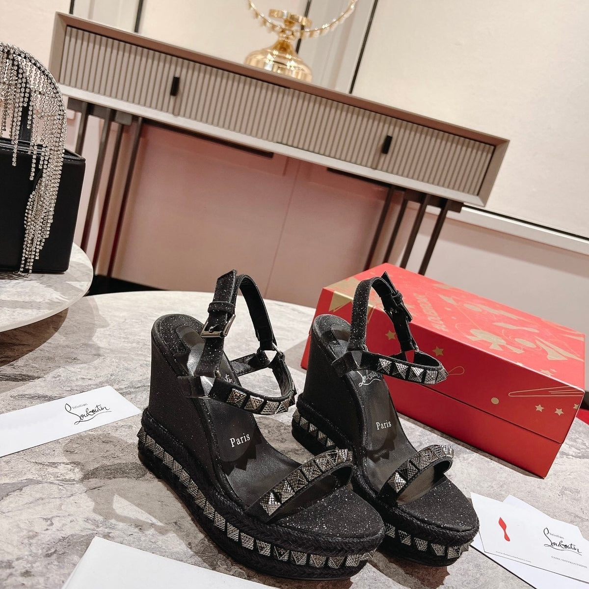 Ava’s Mode - High-Quality Designer Products for You - AFFORDABLE LUXURY HEELS - 8319