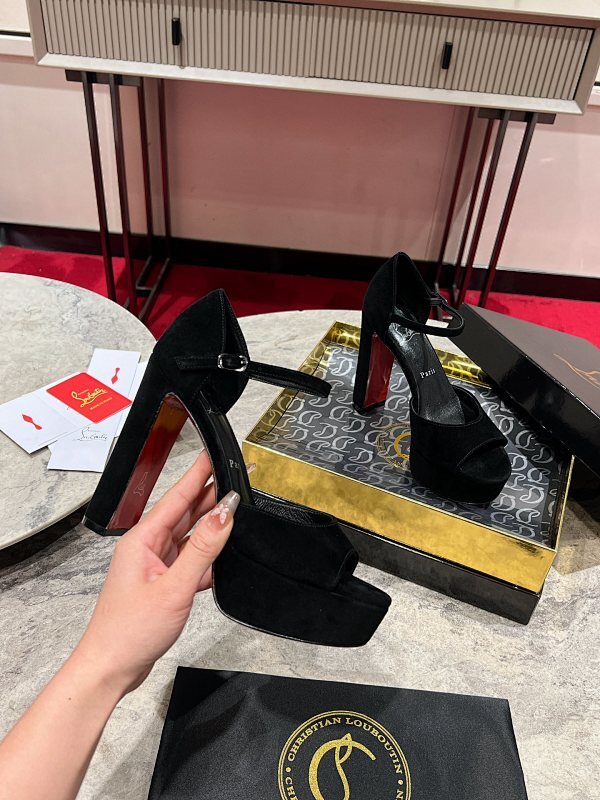 Ava’s Mode - High-Quality Designer Products for You - AFFORDABLE LUXURY HEELS - 8239
