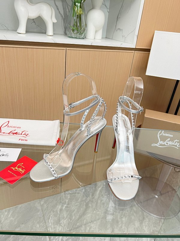 Ava’s Mode - Best High-End Brands in One Place - AFFORDABLE LUXURY HEELS - 8065