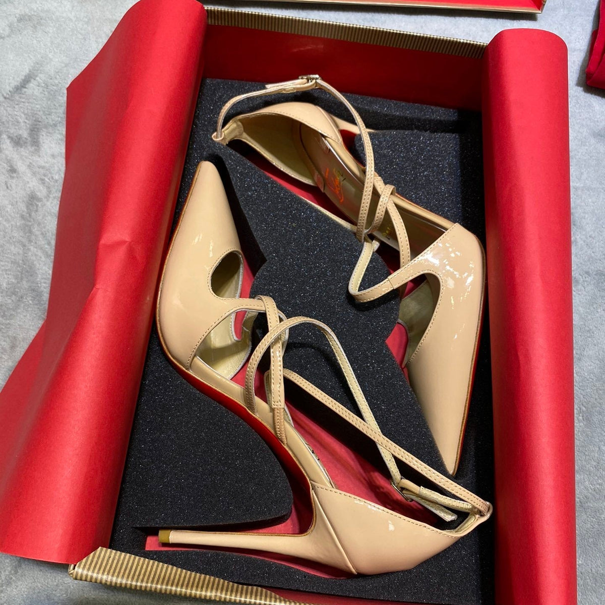 Ava’s Mode - Premium Luxury Goods and Accessories - AFFORDABLE LUXURY HEELS - 7946