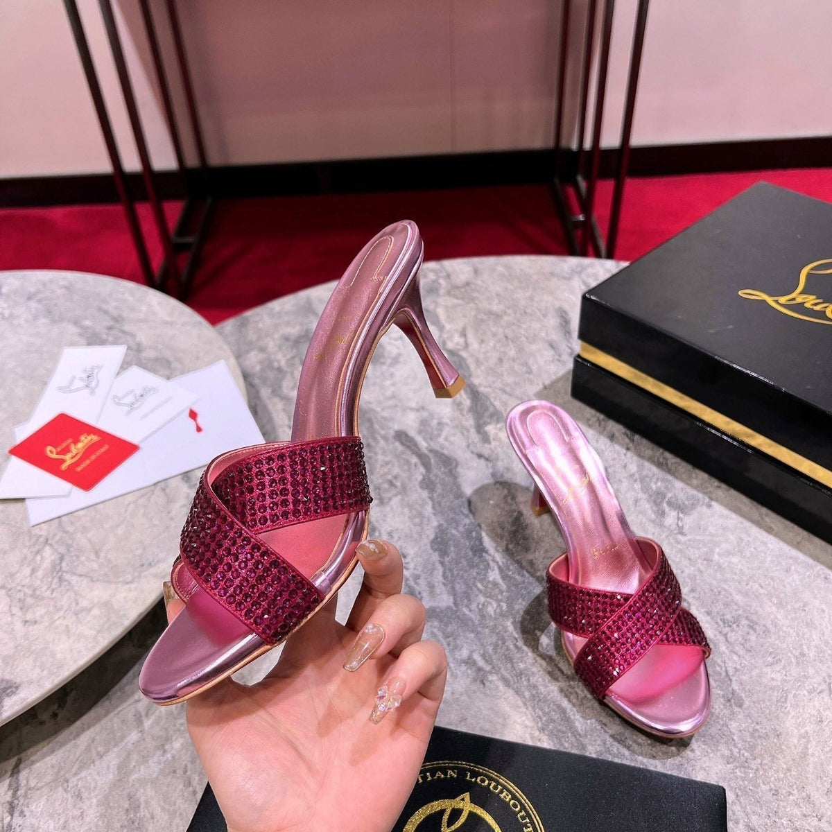 Ava’s Mode - High-Quality Designer Products for You - AFFORDABLE LUXURY HEELS - 8087