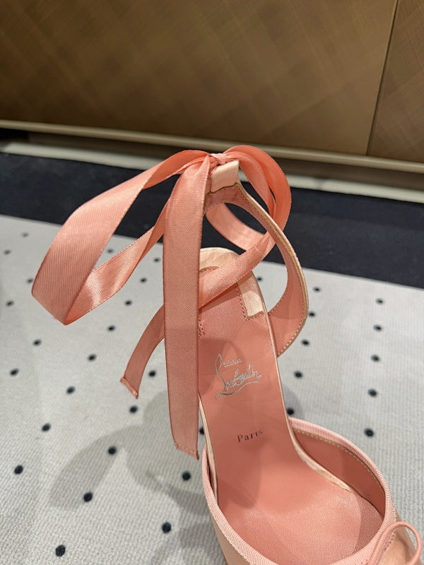 Ava’s Mode - High-Quality Designer Products for You - AFFORDABLE LUXURY HEELS - 8219
