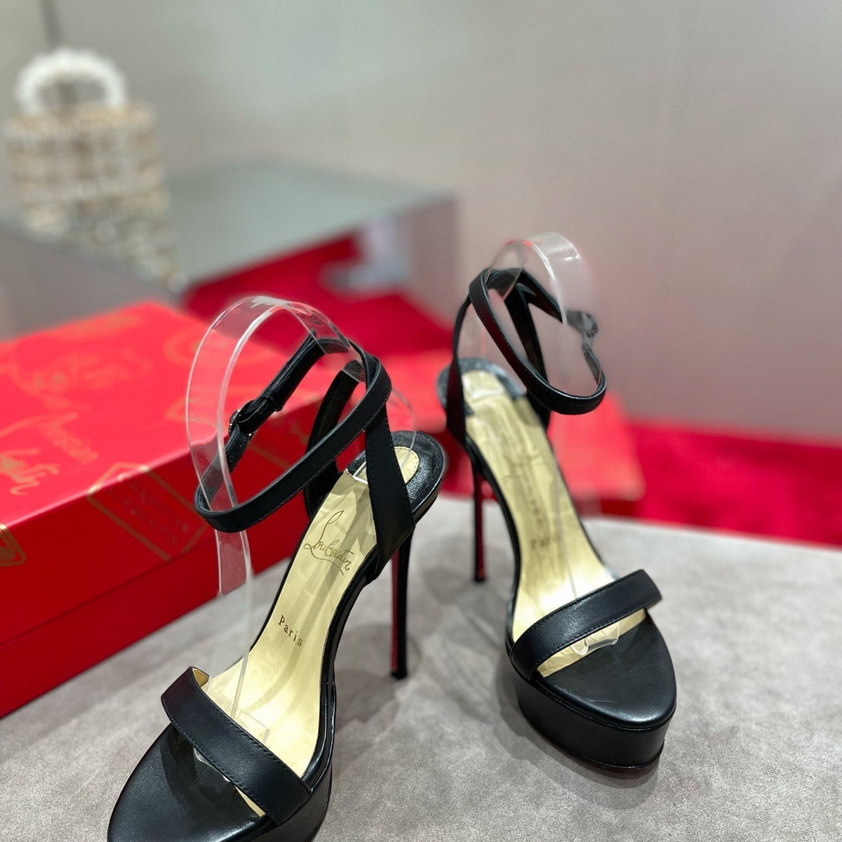 Ava’s Mode - Premium Luxury Goods and Accessories - AFFORDABLE LUXURY HEELS - 7958