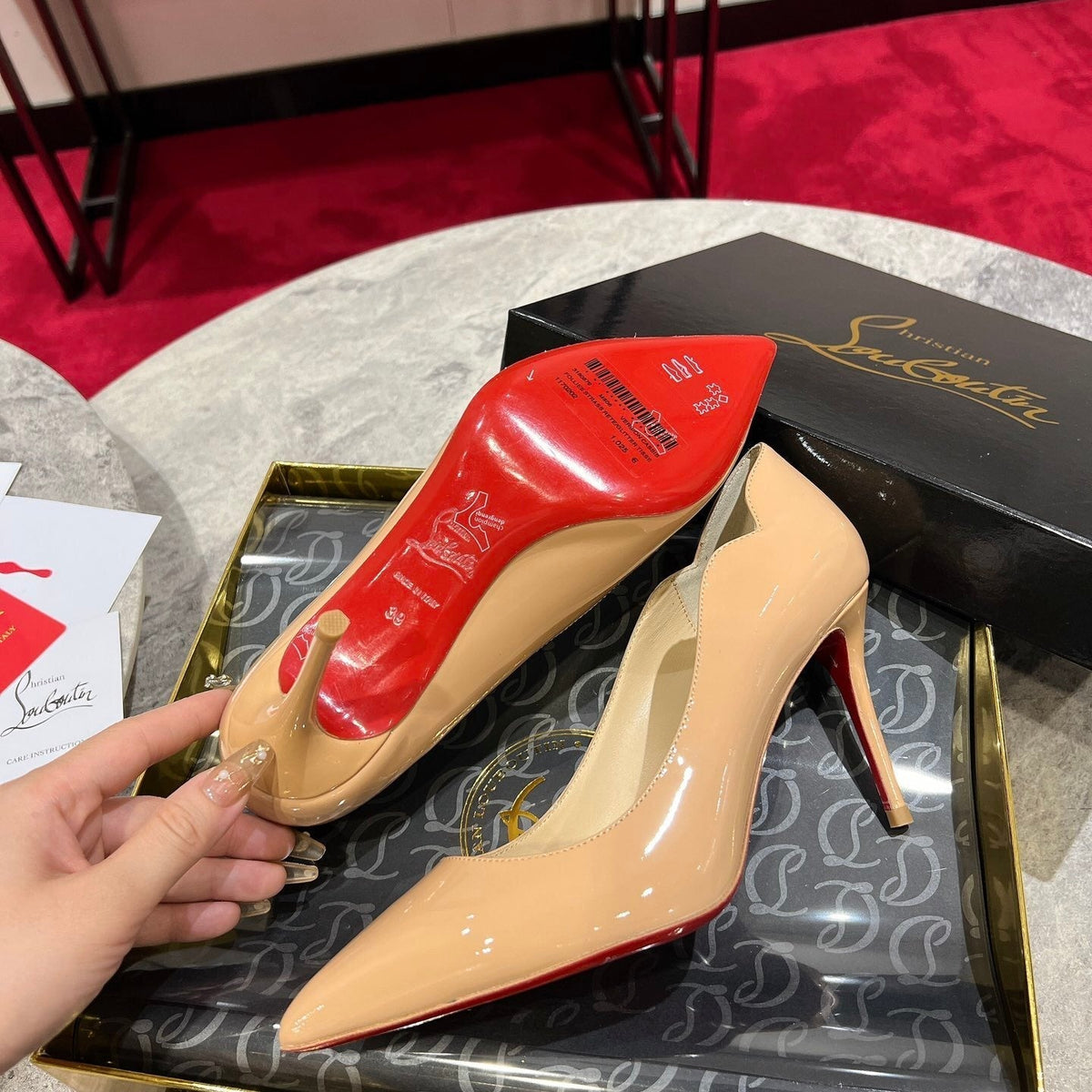 Ava’s Mode - High-Quality Designer Products for You - AFFORDABLE LUXURY HEELS - 8187