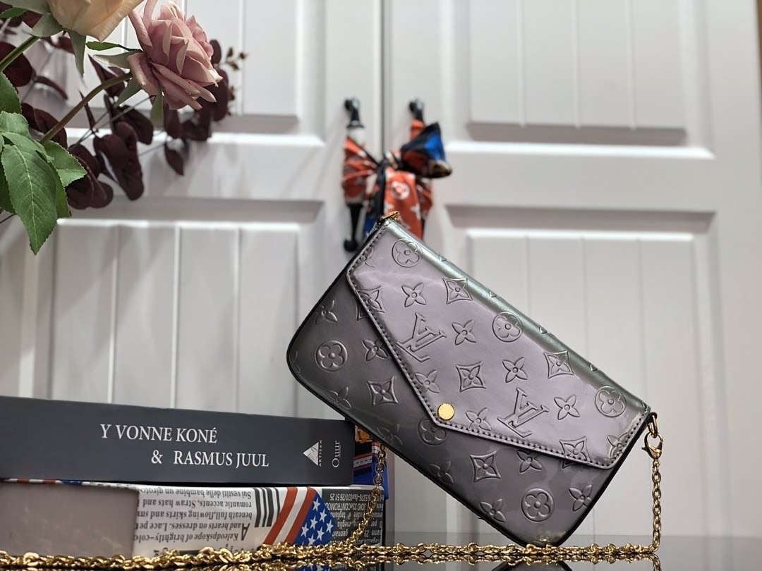 Ava’s Mode - High-Quality Designer Products for You - AFFORDABLE LUXURY BAGS - 4247