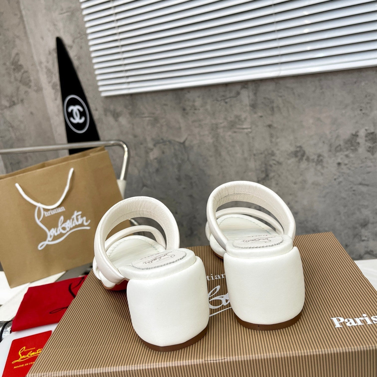 Ava’s Mode - Premium Luxury Goods and Accessories - AFFORDABLE LUXURY HEELS - 7994